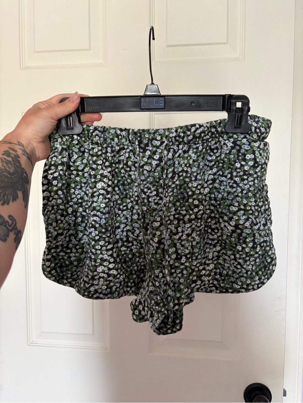 RVCA Green Floral High-Waist Pull-On Shorts